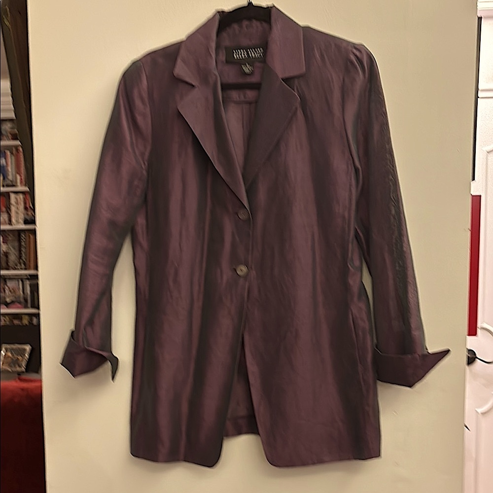 Ellen Tracy Purple Blazer with Relaxed Fit and Lapel Collar